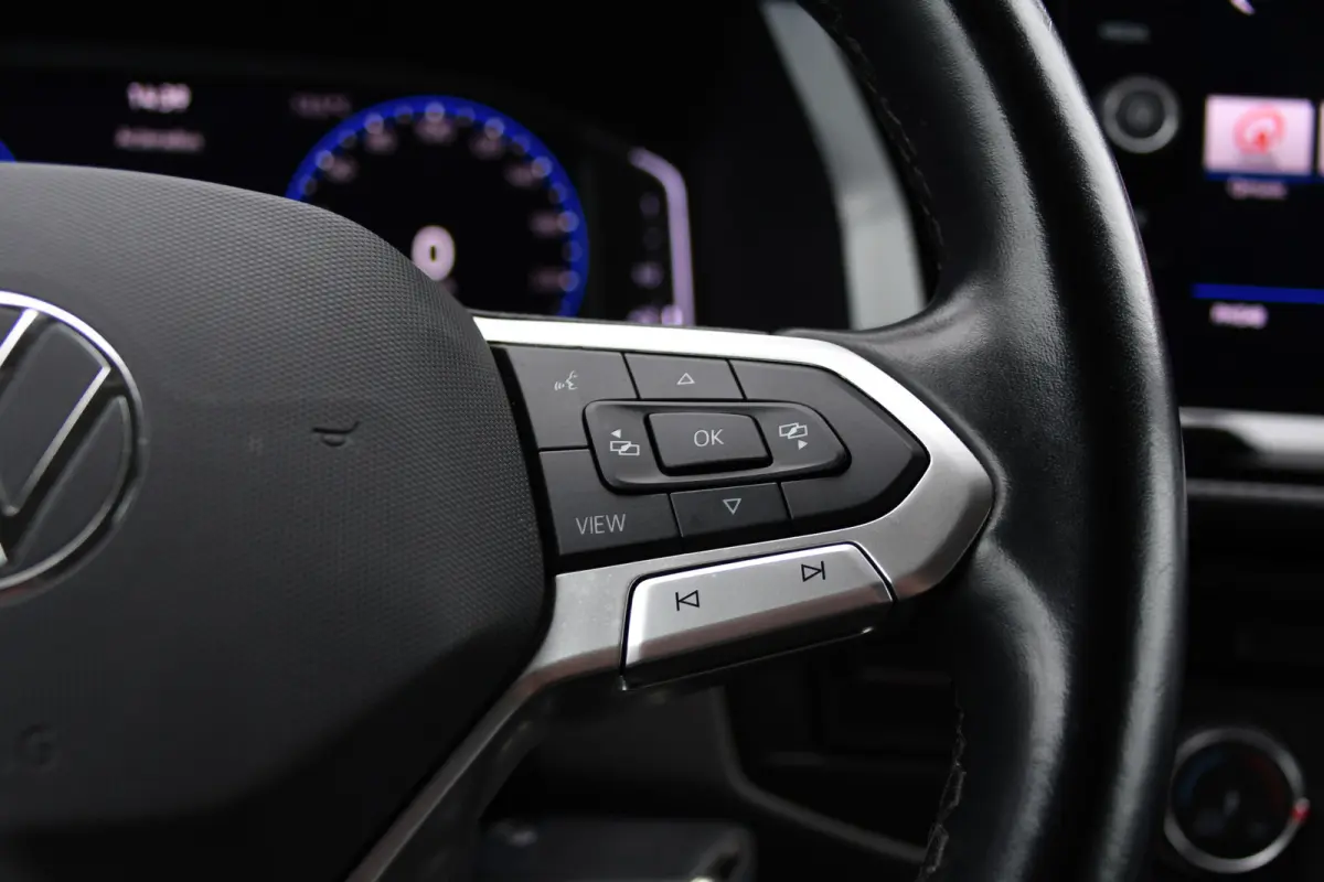 2.0 TDI L1H1 Bulli Virtual, Camera, Cruise, Carplay, LED, Multimedia, 150pk, Leder, Uniek!