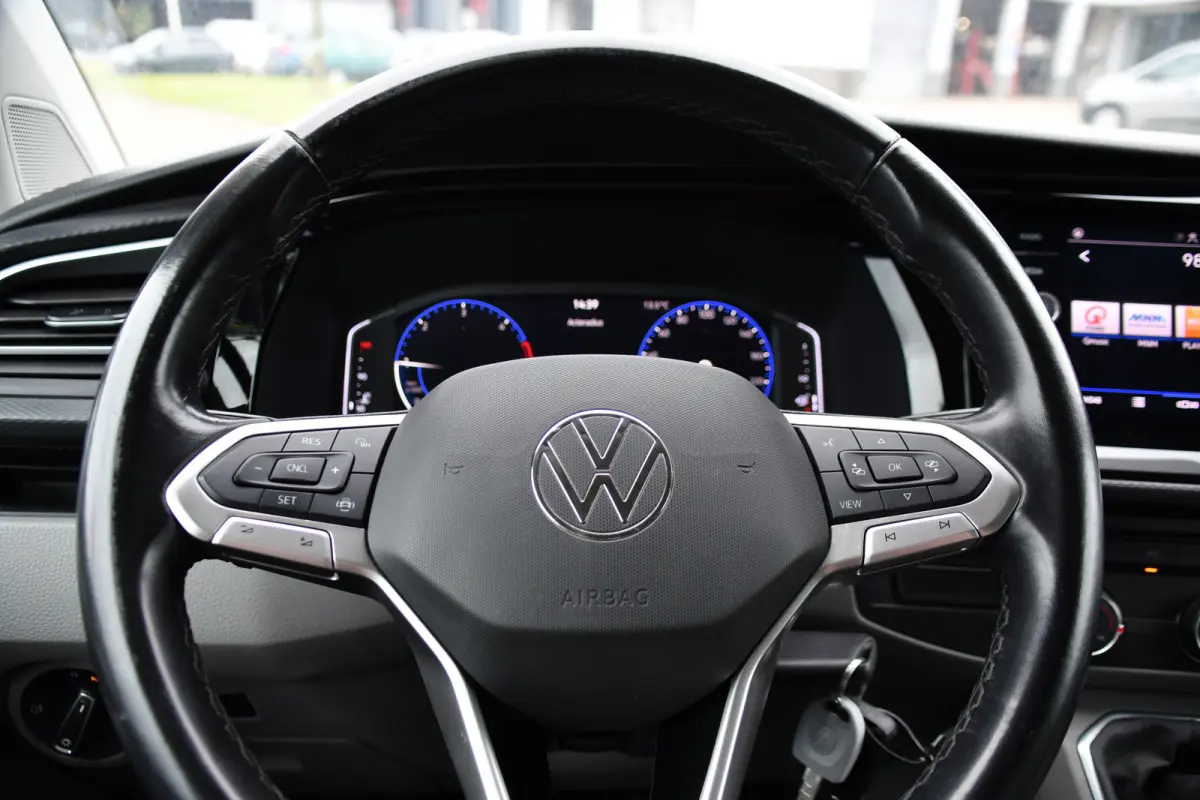 2.0 TDI L1H1 Bulli Virtual, Camera, Cruise, Carplay, LED, Multimedia, 150pk, Leder, Uniek!