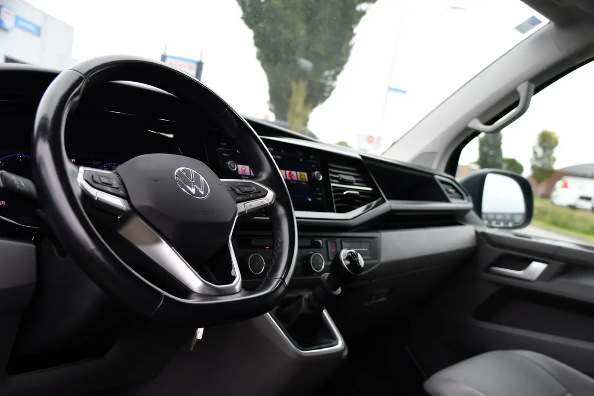 2.0 TDI L1H1 Bulli Virtual, Camera, Cruise, Carplay, LED, Multimedia, 150pk, Leder, Uniek!