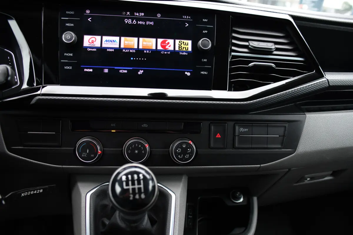 2.0 TDI L1H1 Bulli Virtual, Camera, Cruise, Carplay, LED, Multimedia, 150pk, Leder, Uniek!