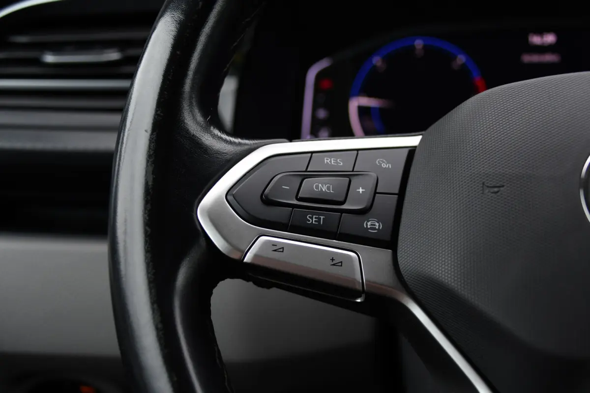 2.0 TDI L1H1 Bulli Virtual, Camera, Cruise, Carplay, LED, Multimedia, 150pk, Leder, Uniek!
