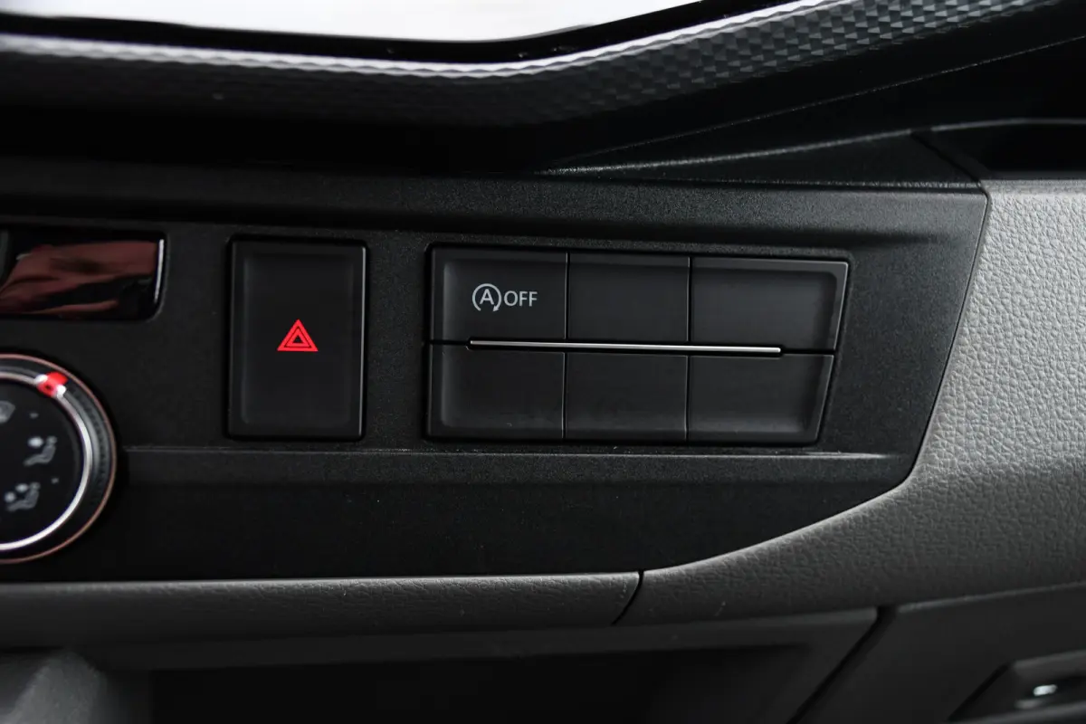 2.0 TDI L1H1 Bulli Virtual, Camera, Cruise, Carplay, LED, Multimedia, 150pk, Leder, Uniek!