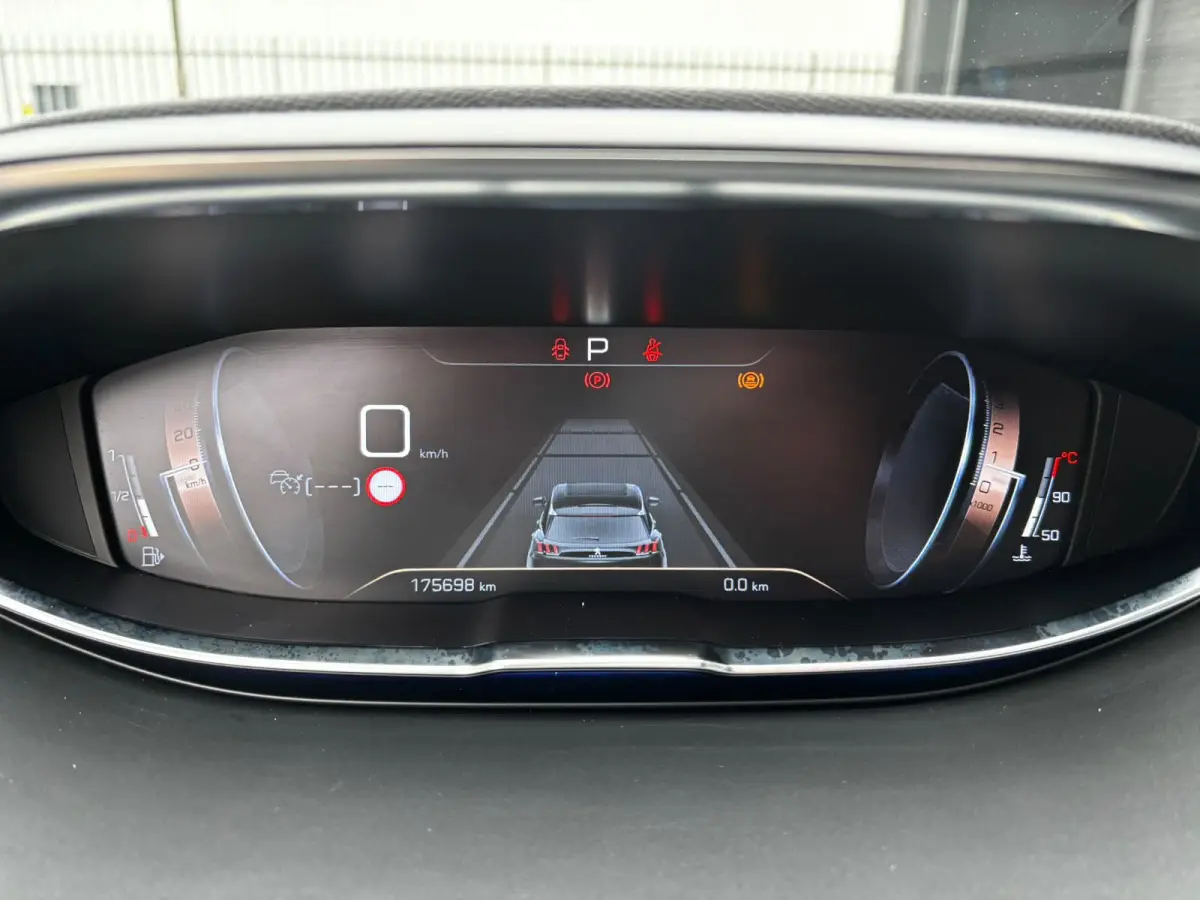 1.2 PureTech GT-Line PANO|TREKHAAK|LEDER|7PERSOONS|STOELVER|KEYLESS