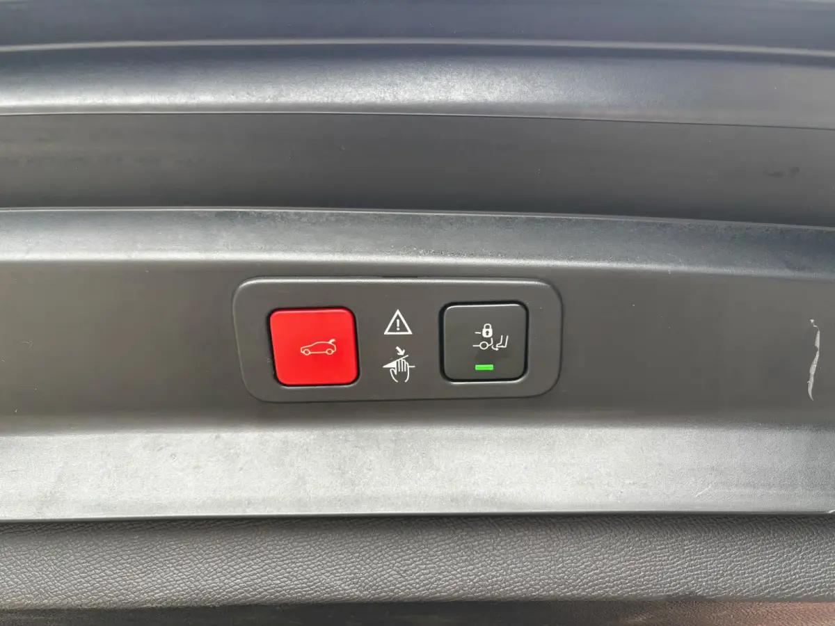 1.2 PureTech GT-Line PANO|TREKHAAK|LEDER|7PERSOONS|STOELVER|KEYLESS