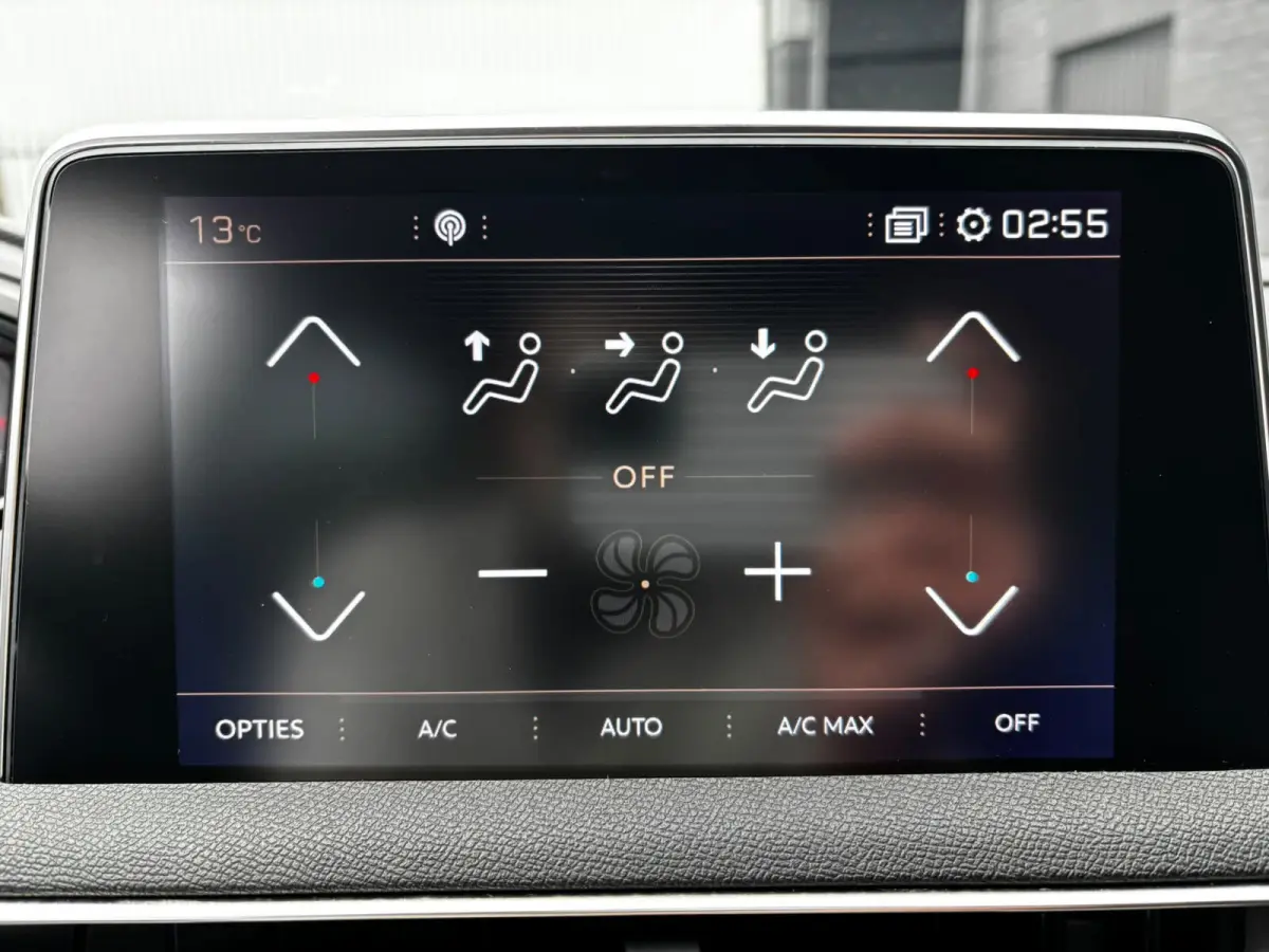 1.2 PureTech GT-Line PANO|TREKHAAK|LEDER|7PERSOONS|STOELVER|KEYLESS