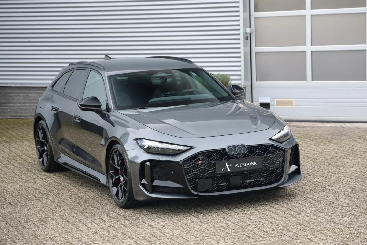 RS5 Avant e-hybrid Quattro 639pk Sportuitlaat|HUD|Tech Pro|Alcantara