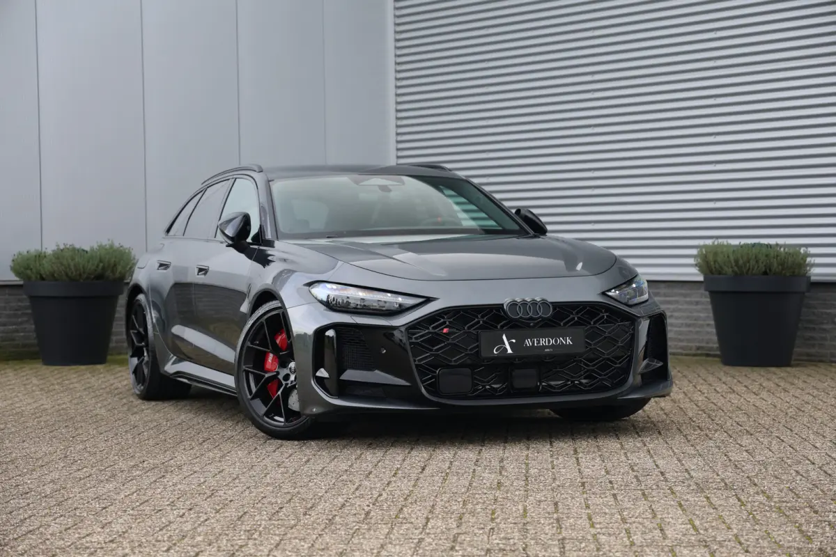 RS5 Avant e-hybrid Quattro 639pk Sportuitlaat|HUD|Tech Pro|Alcantara