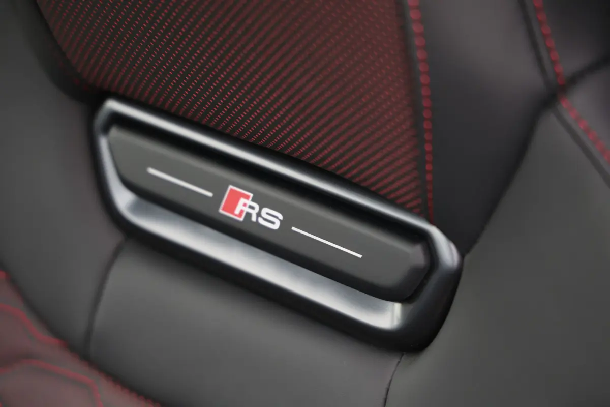 RS5 Avant e-hybrid Quattro 639pk Sportuitlaat|HUD|Tech Pro|Alcantara