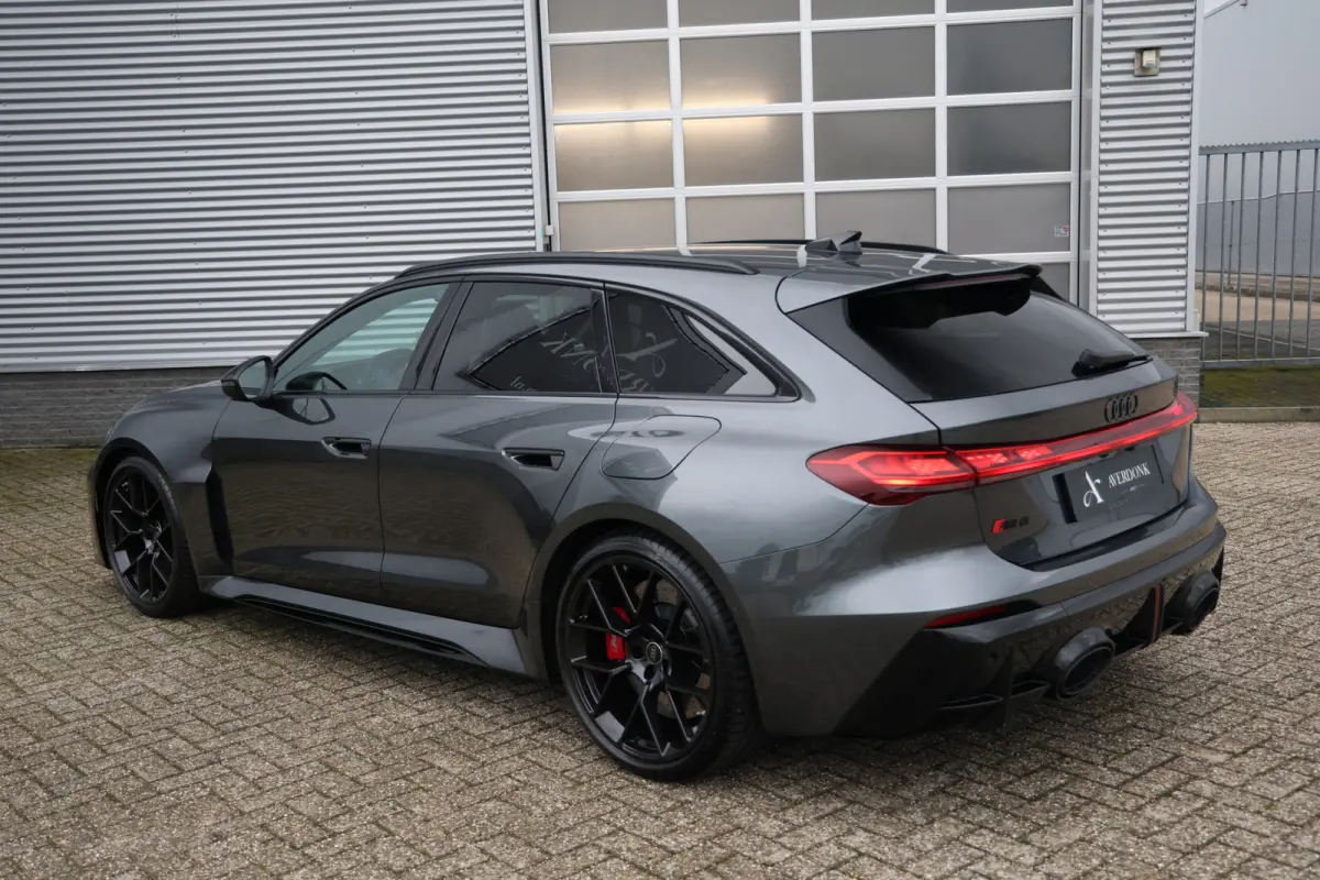 RS5 Avant e-hybrid Quattro 639pk Sportuitlaat|HUD|Tech Pro|Alcantara