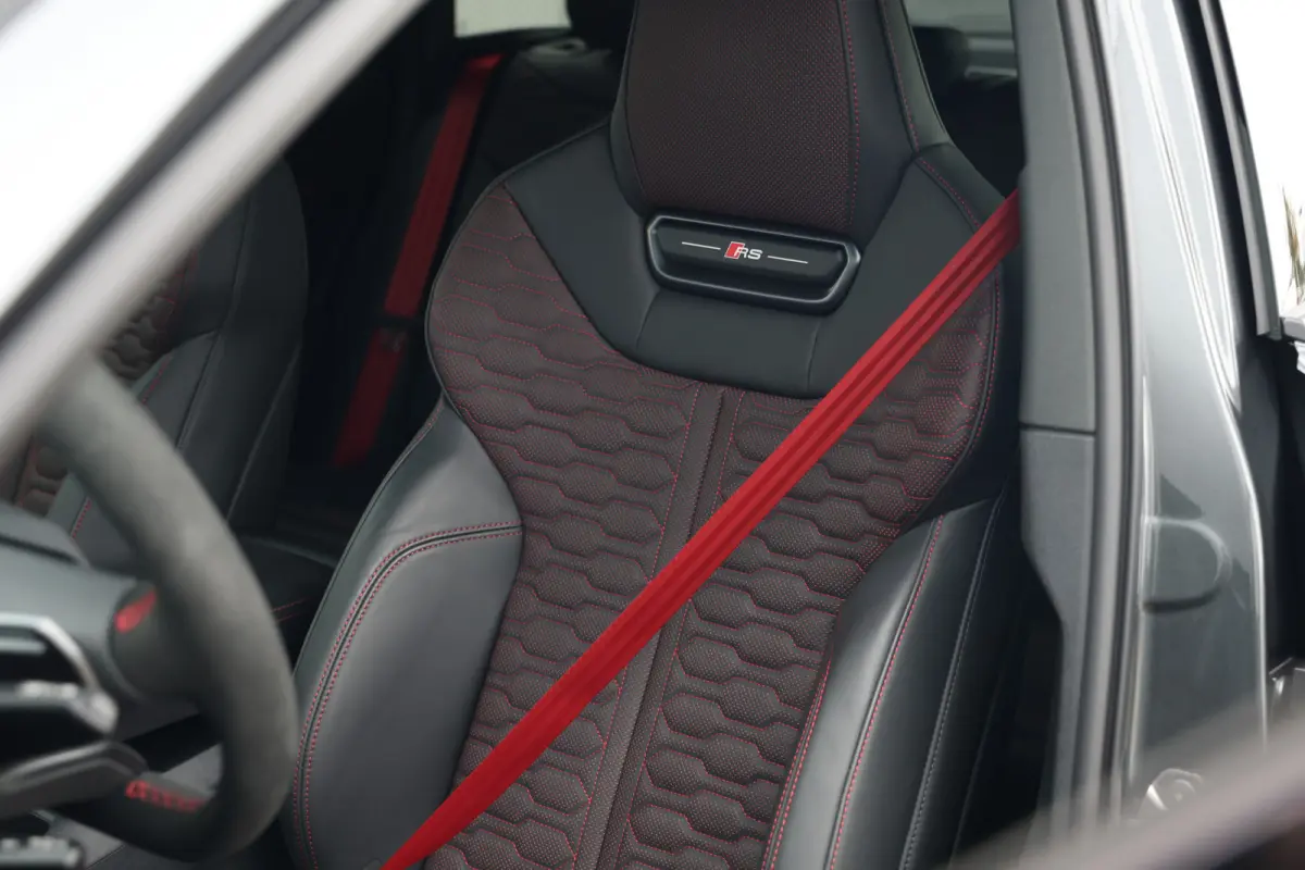 RS5 Avant e-hybrid Quattro 639pk Sportuitlaat|HUD|Tech Pro|Alcantara