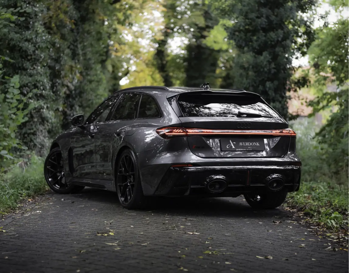 RS5 Avant e-hybrid Quattro 639pk Sportuitlaat|HUD|Tech Pro|Alcantara
