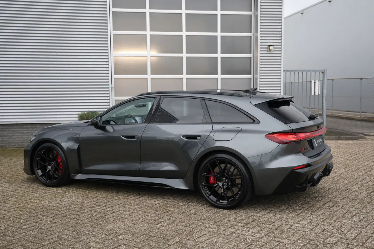 RS5 Avant e-hybrid Quattro 639pk Sportuitlaat|HUD|Tech Pro|Alcantara