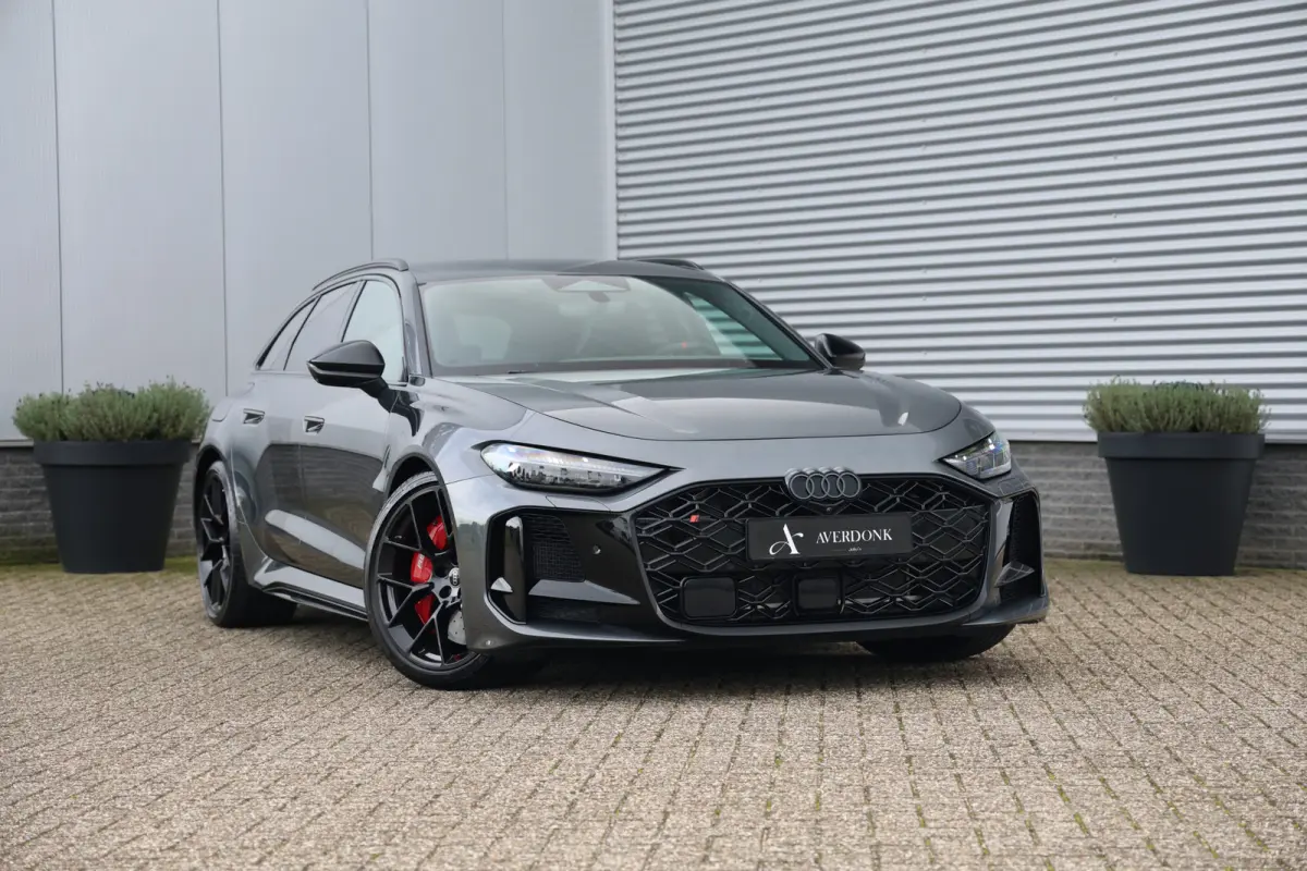 RS5 Avant e-hybrid Quattro 639pk Sportuitlaat|HUD|Tech Pro|Alcantara