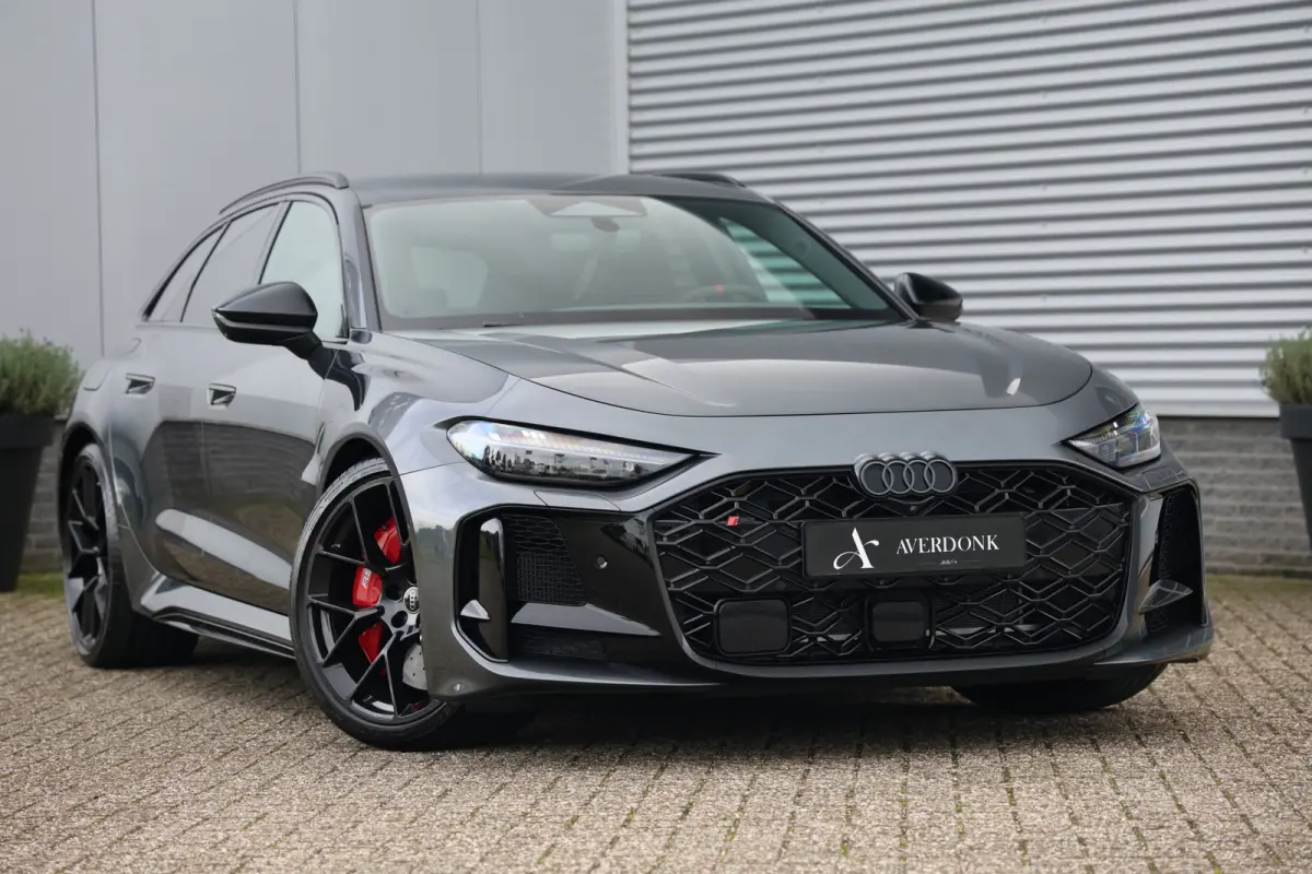 RS5 Avant e-hybrid Quattro 639pk Sportuitlaat|HUD|Tech Pro|Alcantara