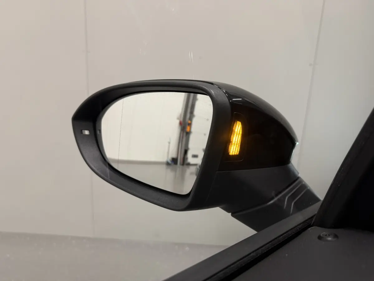 1.4 eHybrid GTE PANO/ACC/DCC/VOL LEER/HEAD-UP/VENTILATIE+MEMORY/IQ-LIGHT/SFEER/CAMERA/STANDKACHEL/KEYLESS/18"BAKERSFIELD/DELFINGRAU/BTW-AUTO