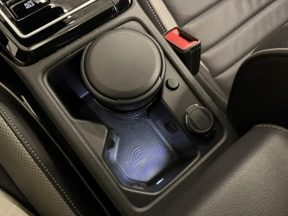 1.4 eHybrid GTE PANO/ACC/DCC/VOL LEER/HEAD-UP/VENTILATIE+MEMORY/IQ-LIGHT/SFEER/CAMERA/STANDKACHEL/KEYLESS/18"BAKERSFIELD/DELFINGRAU/BTW-AUTO
