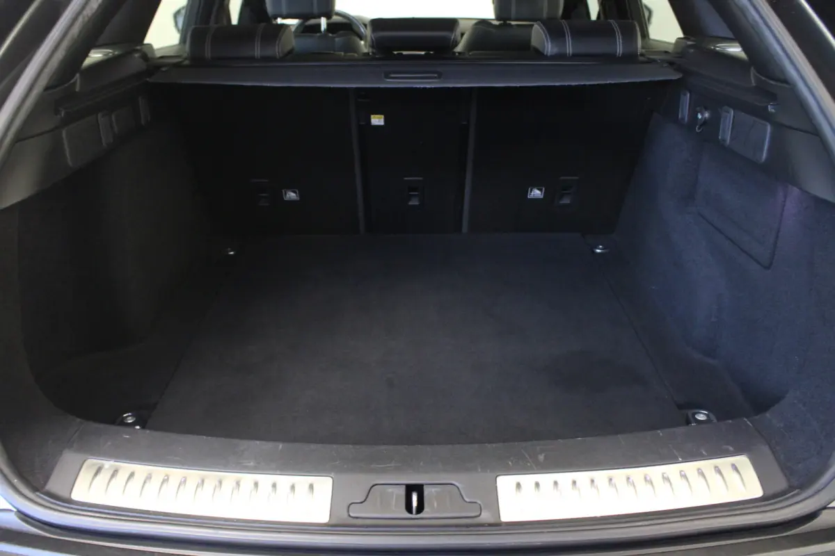 2.0 P250 Turbo AWD HSE |Pano|Stoelverw.|