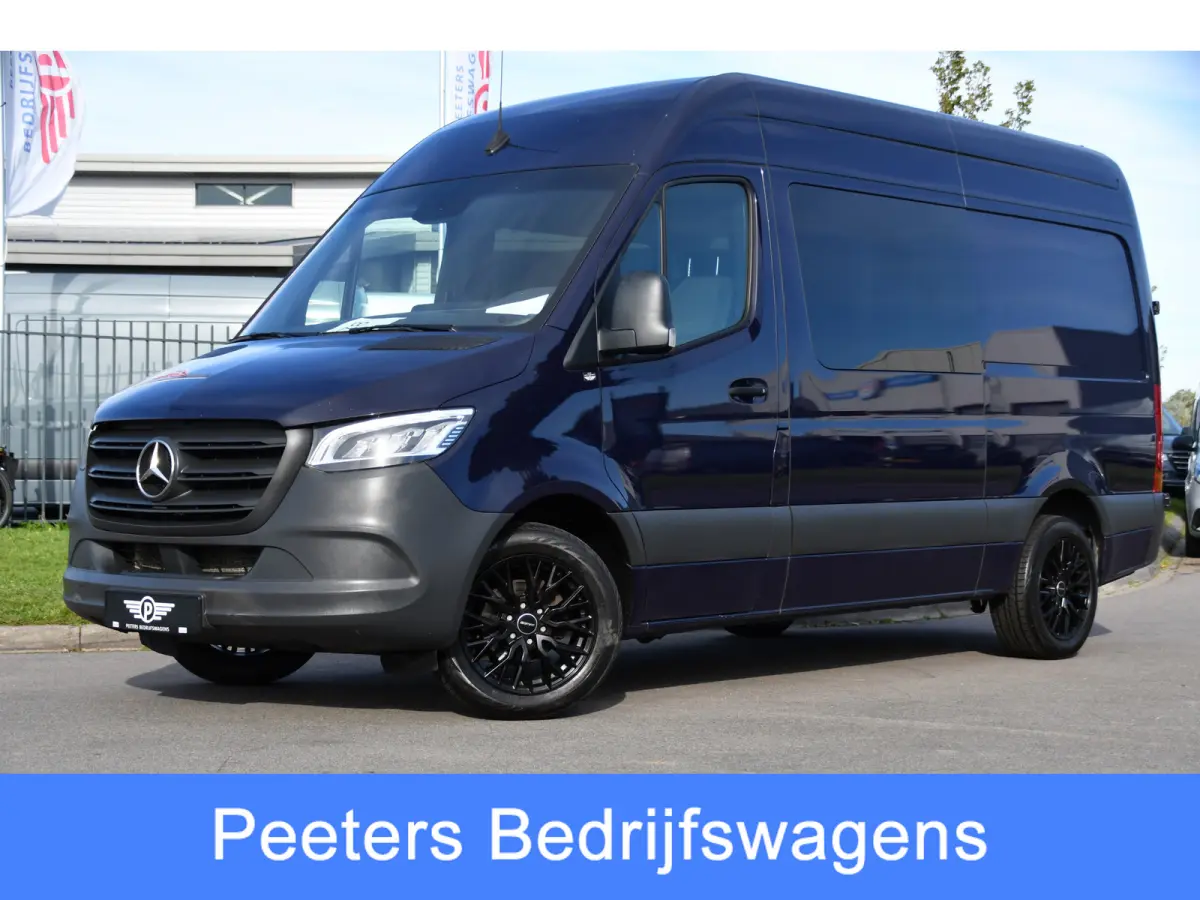 317 1.9 CDI L2H2 RWD DC PB Edition Camera Cruise, Carplay, LED, 3500kg Trekhaak, Geveerde stoel, Standkachel, Automaat, 170pk, Uniek!