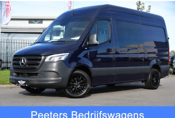 317 1.9 CDI L2H2 RWD DC PB Edition Camera Cruise, Carplay, LED, 3500kg Trekhaak, Geveerde stoel, Standkachel, Automaat, 170pk, Uniek!