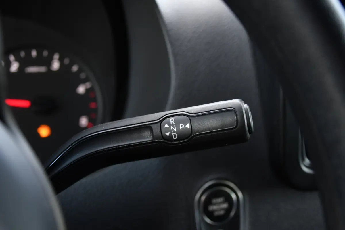 317 1.9 CDI L2H2 RWD DC PB Edition Camera Cruise, Carplay, LED, 3500kg Trekhaak, Geveerde stoel, Standkachel, Automaat, 170pk, Uniek!