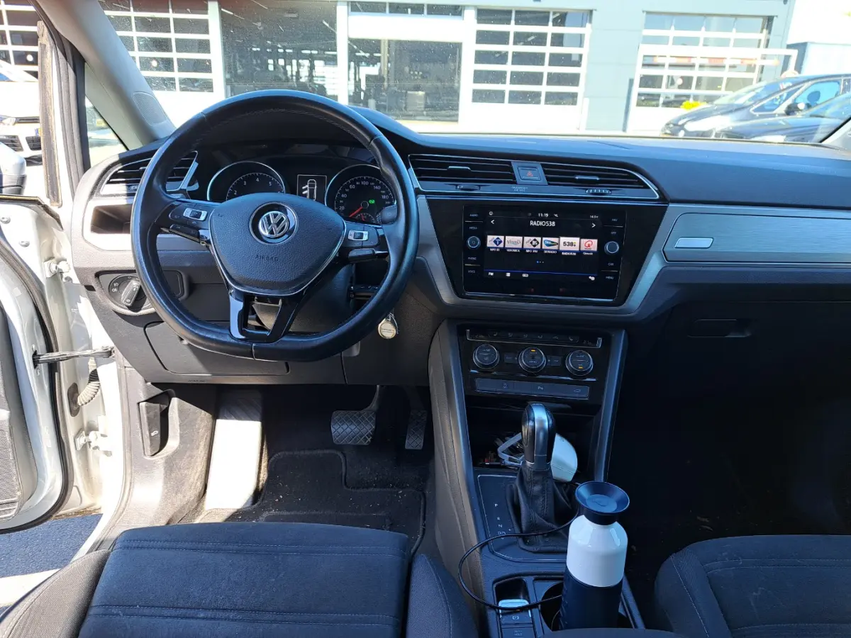 1.5 TSI Comfortline Business 7 PERSOONS NIEUWSTAAT I 1ste eig.I Trekhaak I Carplay I Adap. cruise I Navi I Winterpakket I Camera I I