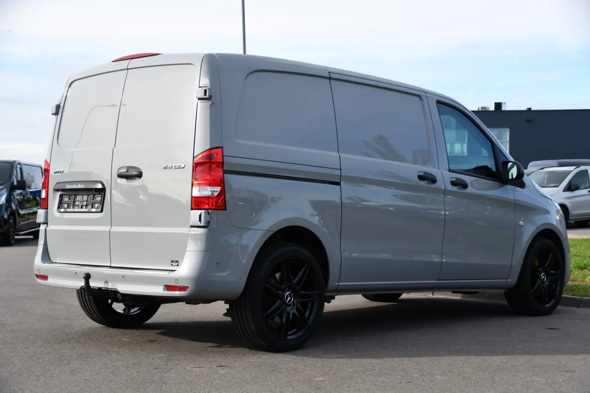 114 CDI 1.9 PB Edition FACELIFT! Camera, Cruise, Carplay, Multimedia, Automaat, 136pk, Sensoren, Uniek!