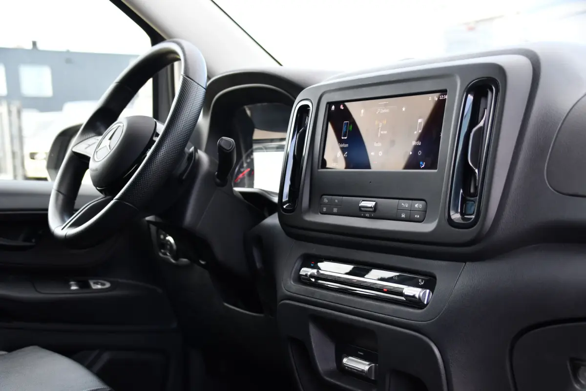 114 CDI 1.9 PB Edition FACELIFT! Camera, Cruise, Carplay, Multimedia, Automaat, 136pk, Sensoren, Uniek!