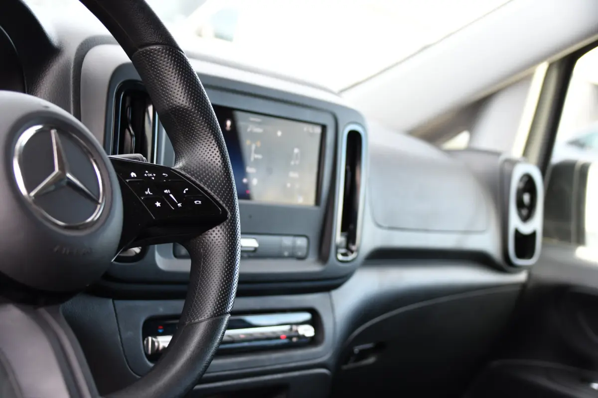 114 CDI 1.9 PB Edition FACELIFT! Camera, Cruise, Carplay, Multimedia, Automaat, 136pk, Sensoren, Uniek!