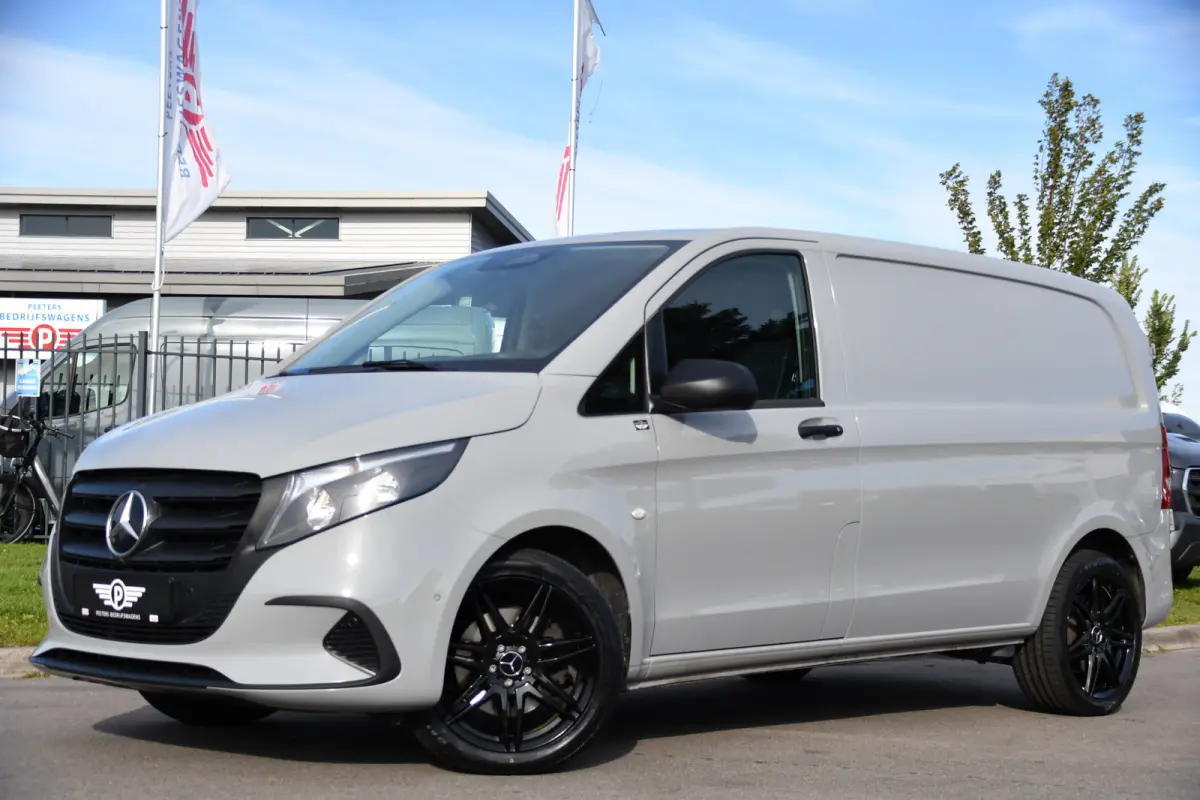 114 CDI 1.9 PB Edition FACELIFT! Camera, Cruise, Carplay, Multimedia, Automaat, 136pk, Sensoren, Uniek!