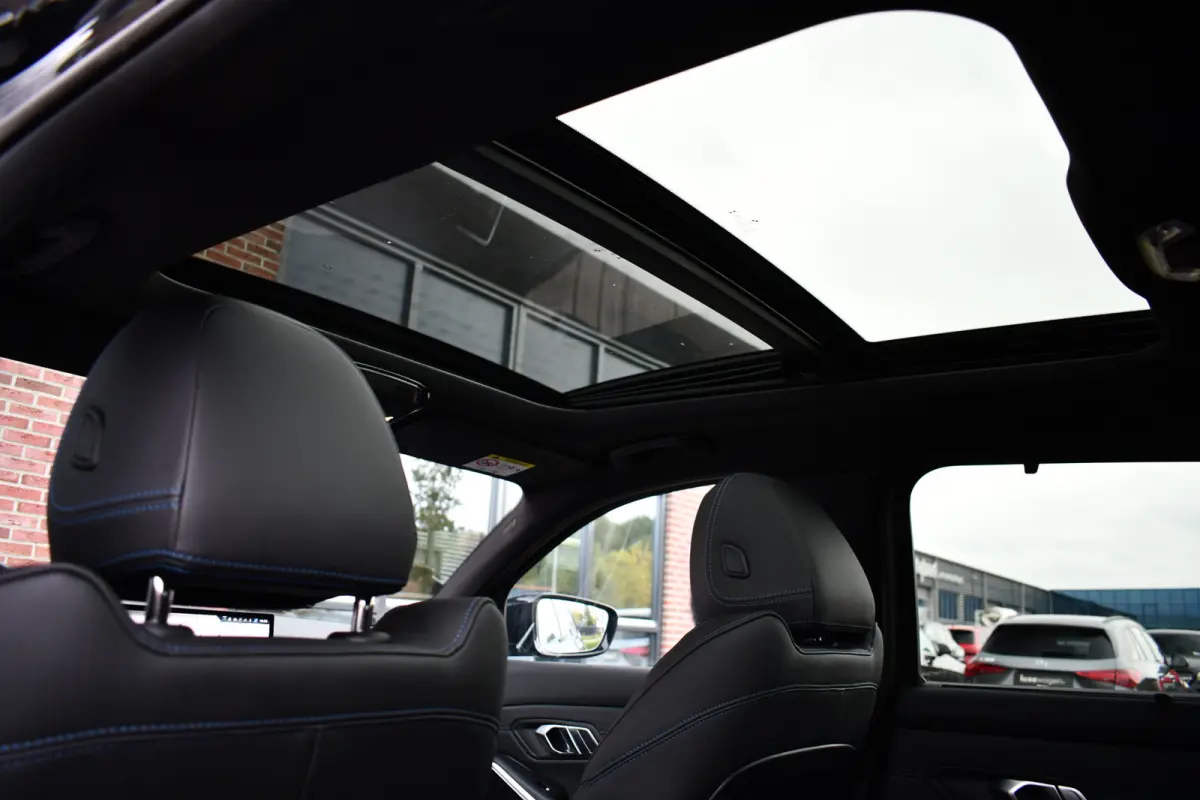 330e M-Sport Pano DA-Prof E-zetels HUD 19inch