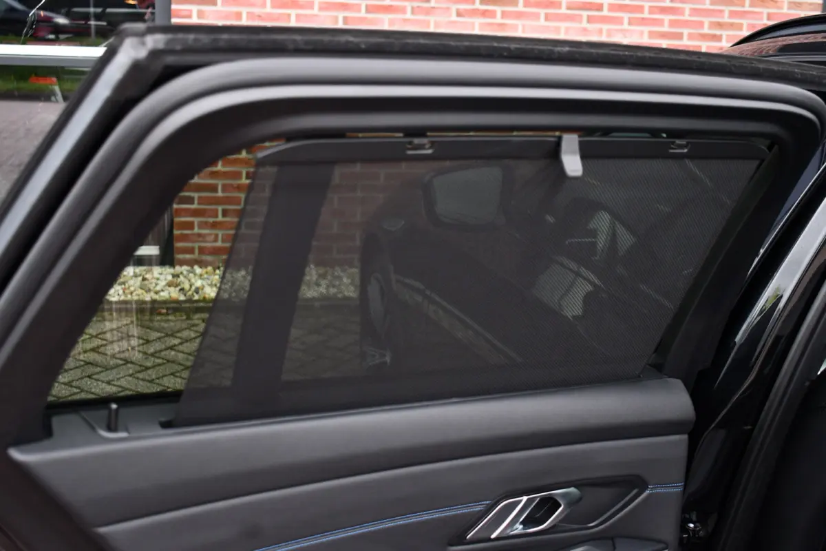 330e M-Sport Pano DA-Prof E-zetels HUD 19inch
