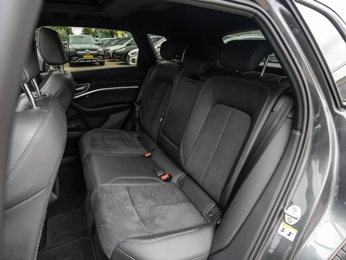 50 Quattro S Edition 95 kWh | SOH 92% | Pano | ACC | Dodehoek | Camera | BTW