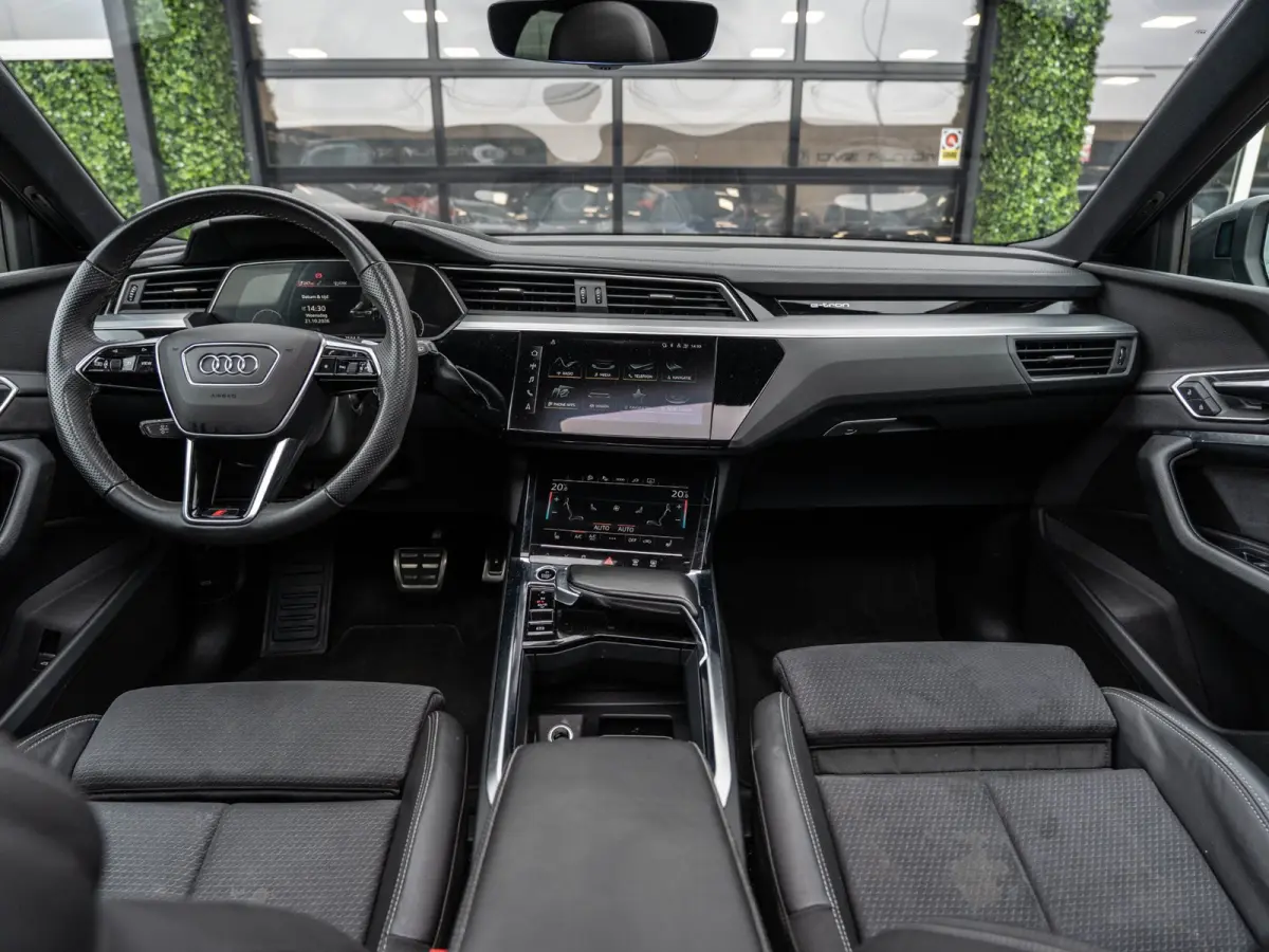 50 Quattro S Edition 95 kWh | SOH 92% | Pano | ACC | Dodehoek | Camera | BTW