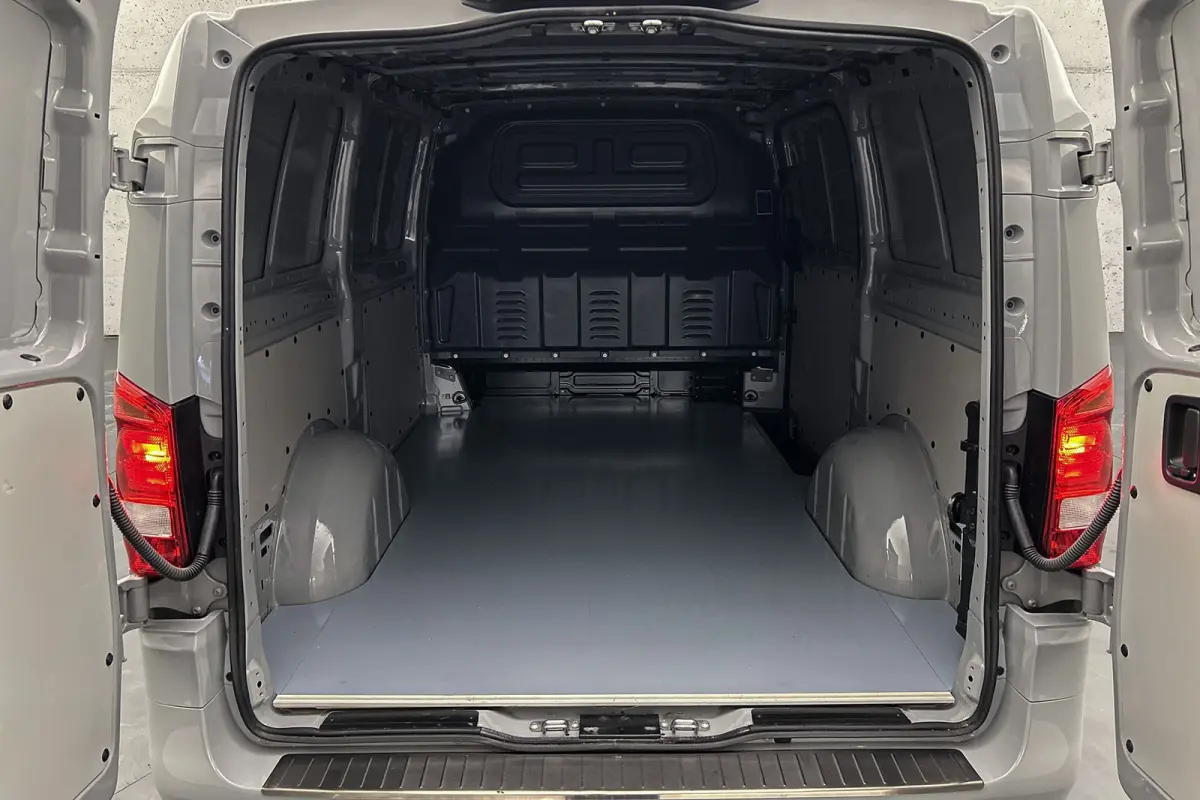 119 CDI L2 4x4 Automaat | AMG Black Edition | Lederen bekleding