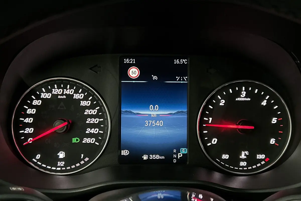 119 CDI L2 4x4 Automaat | AMG Black Edition | Lederen bekleding