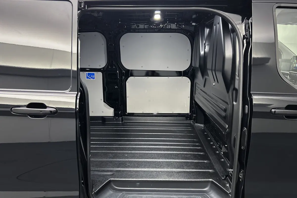 2.0 TDCI 170PK L2 | Raptor Edition | Trekhaak | Lederen bekleding | Camera | Navigatie