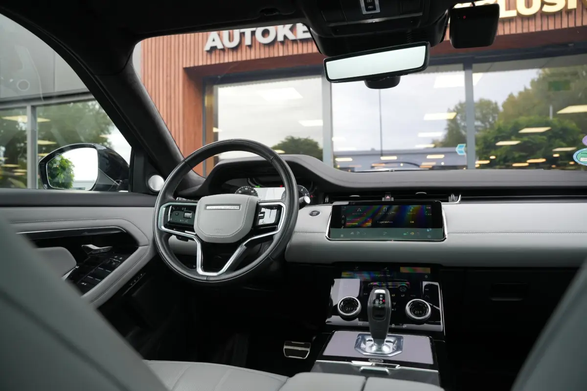 1.5 P300e AWD Autobiography Afdaal assistent Apple carplay Keyless Pano Leder Adaptieve cruise control