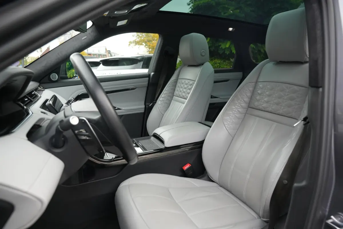 1.5 P300e AWD Autobiography Afdaal assistent Apple carplay Keyless Pano Leder Adaptieve cruise control