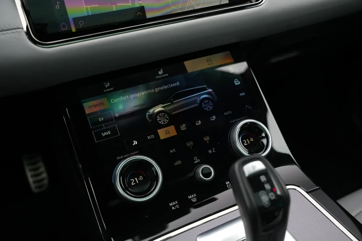 1.5 P300e AWD Autobiography Afdaal assistent Apple carplay Keyless Pano Leder Adaptieve cruise control