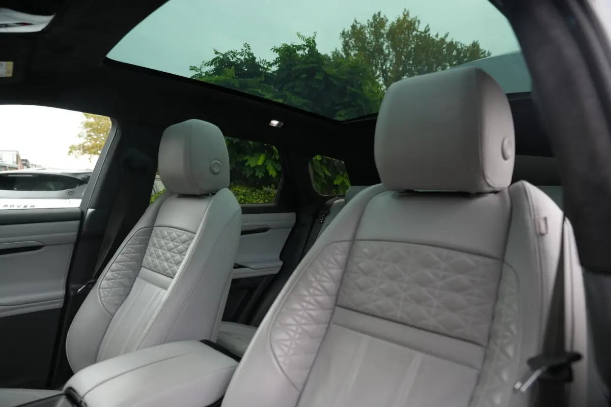 1.5 P300e AWD Autobiography Afdaal assistent Apple carplay Keyless Pano Leder Adaptieve cruise control