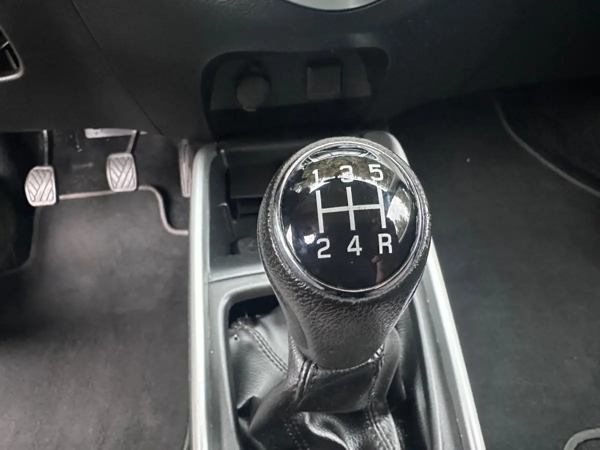 1.2 Smart Hybrid High Executive 90PK | Climate Control | Cruise Control | Camera | NAVI | Stoelverwarming
