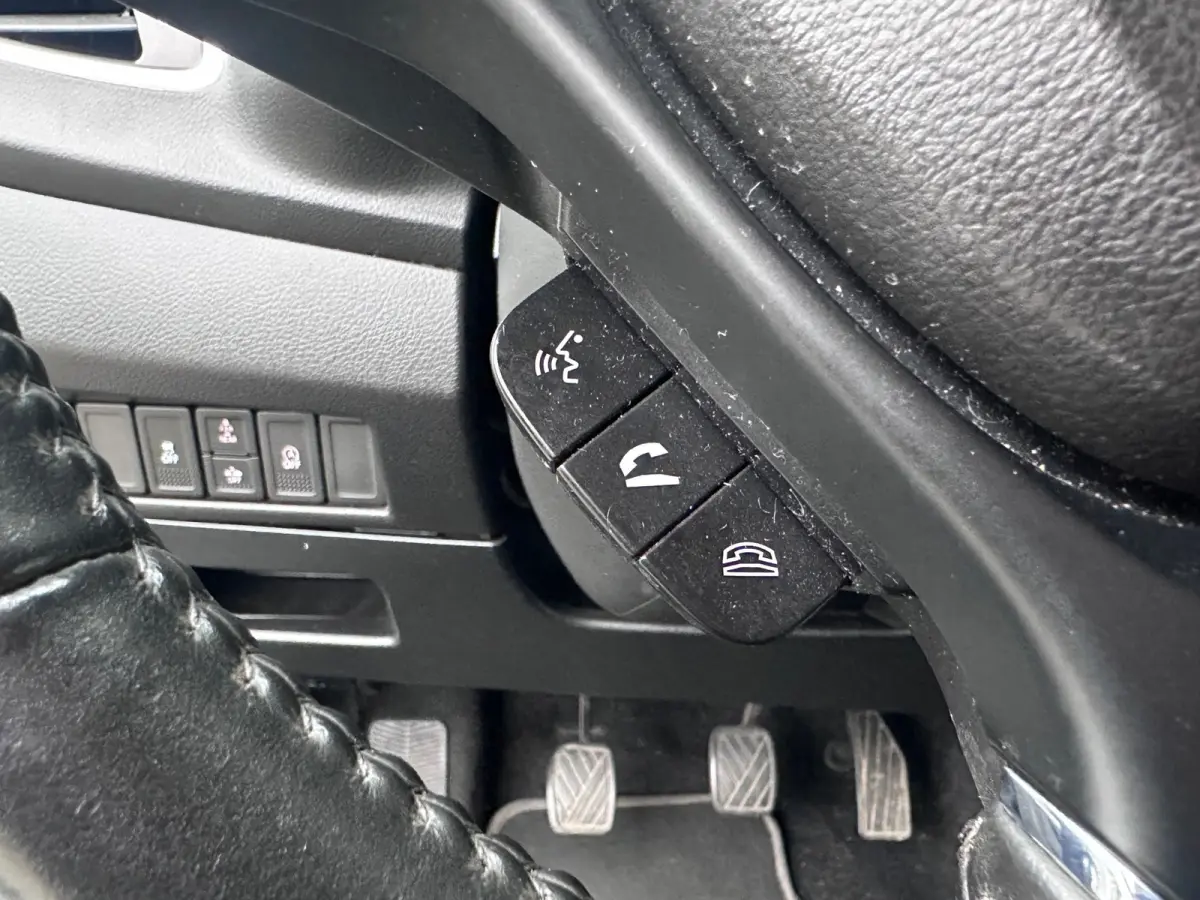 1.2 Smart Hybrid High Executive 90PK | Climate Control | Cruise Control | Camera | NAVI | Stoelverwarming