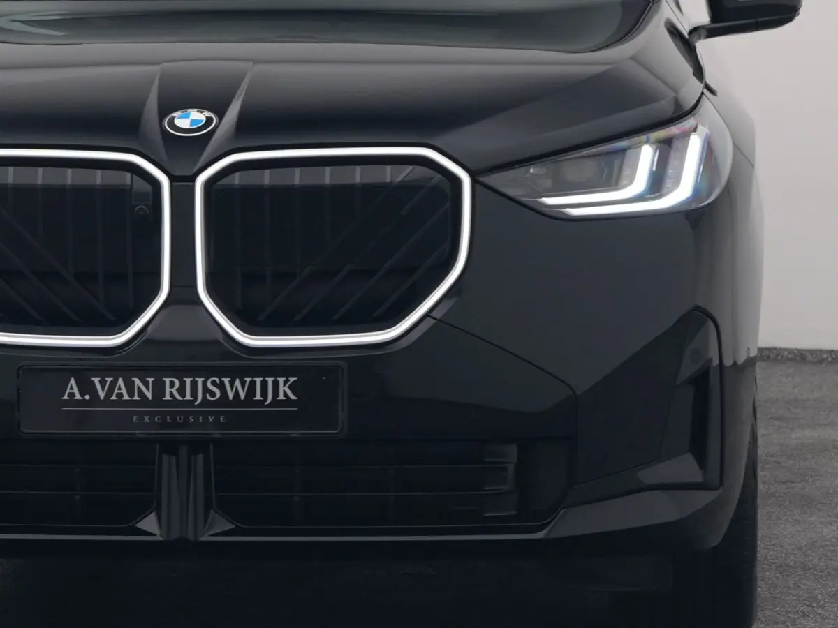 30e xDrive M-Sport | PANO | 360° | H&K | HUD | STOELVERW. | TREKHAAK