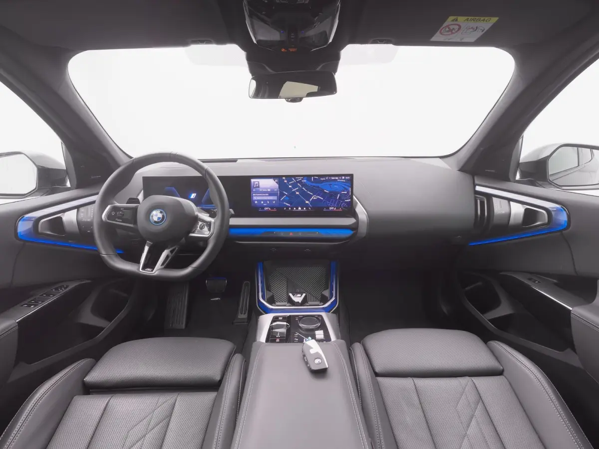 30e xDrive M-Sport | PANO | 360° | H&K | HUD | STOELVERW. | TREKHAAK