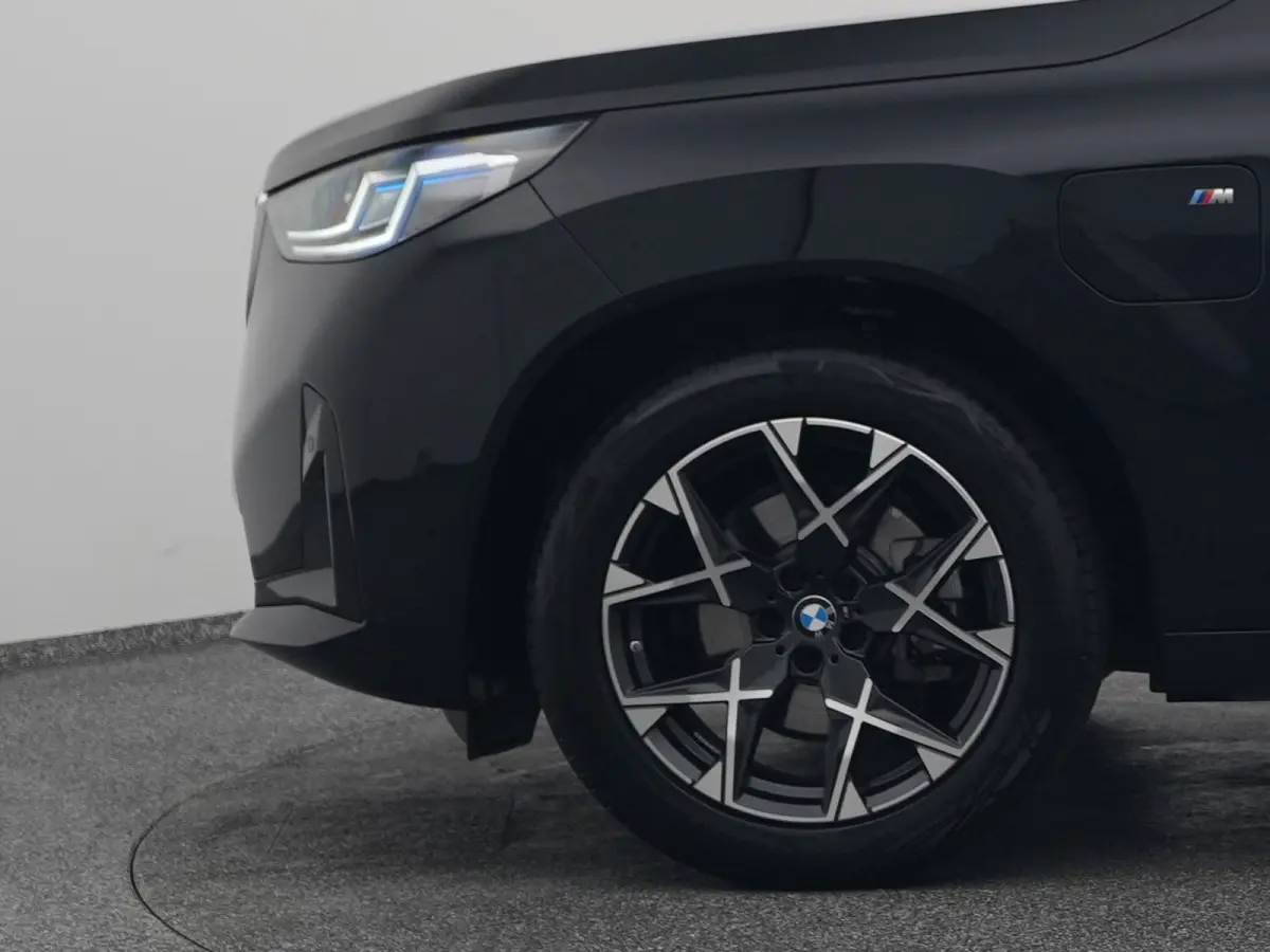 30e xDrive M-Sport | PANO | 360° | H&K | HUD | STOELVERW. | TREKHAAK