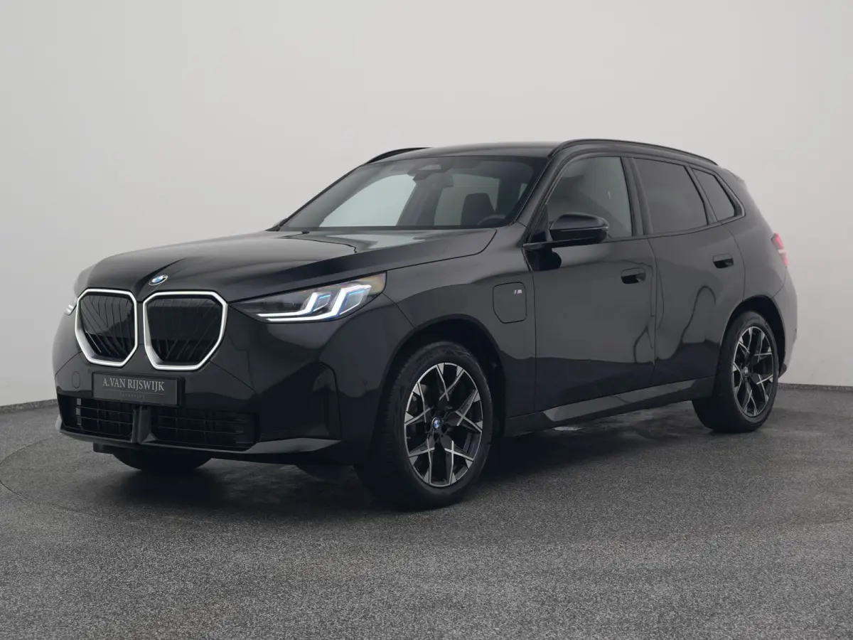 30e xDrive M-Sport | PANO | 360° | H&K | HUD | STOELVERW. | TREKHAAK