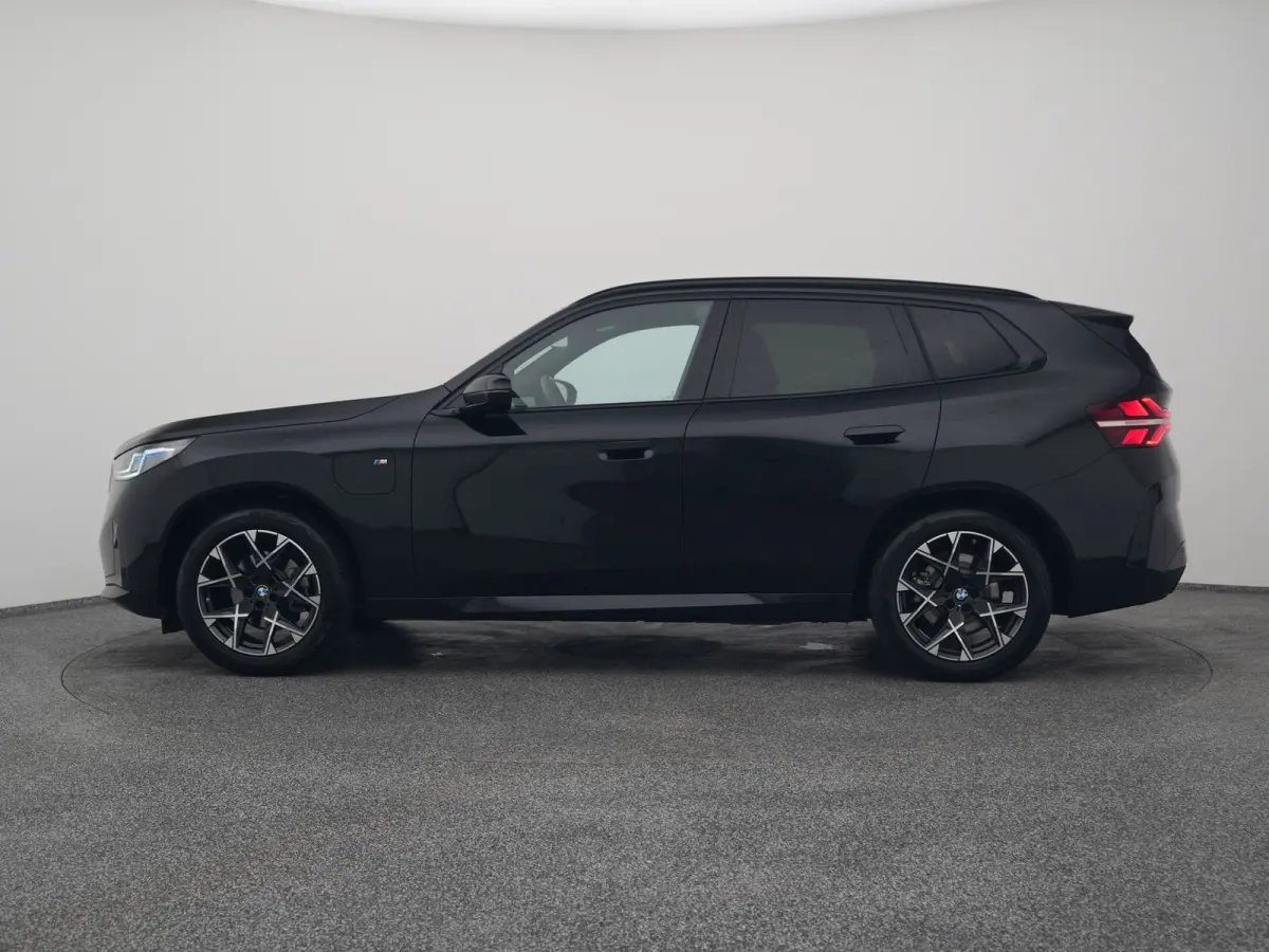 30e xDrive M-Sport | PANO | 360° | H&K | HUD | STOELVERW. | TREKHAAK