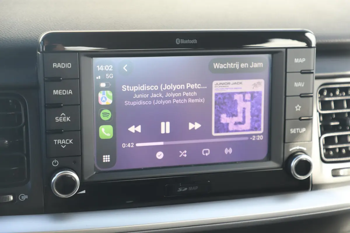 1.0 T-GDi DynamicLine 101PK Navigatie Achteruitrijcamera Airco Cruise Control Carplay Android LMV