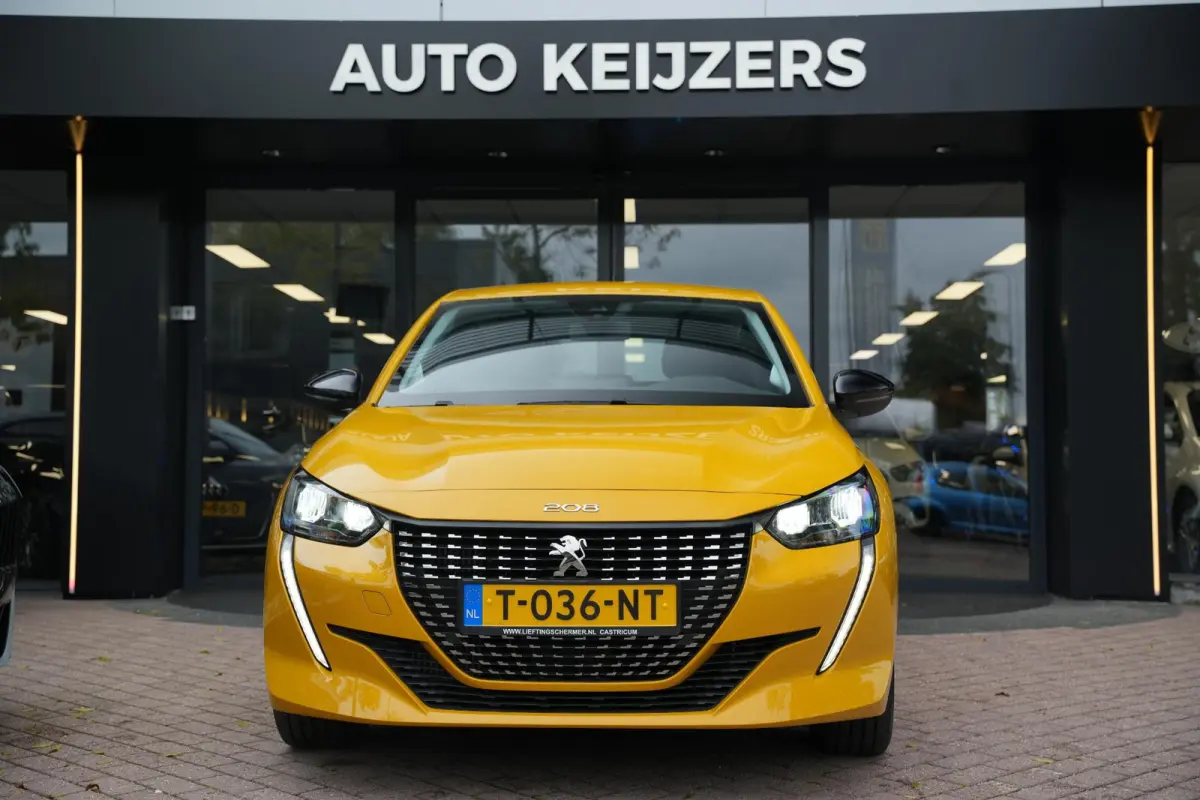1.2 PureTech Allure Apple Carplay Vermoeidheidsherkenning LED dagrijverlichting DAB+ Cruise control