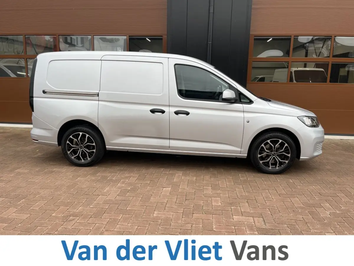 Maxi 2.0 TDI 102pk E6 Trend L2 Lease €287 p/m, Airco, PDC, 17 inch LMV, Onderhoudshistorie aanwezig